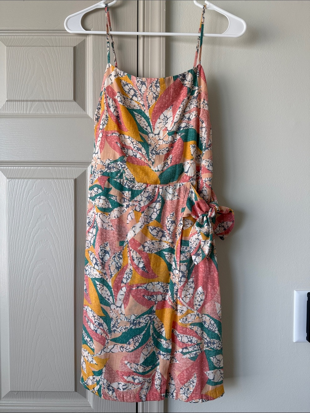 Nine West Pink, Mustard & Teal Leaf-Print Tie-Waist Midi Dress